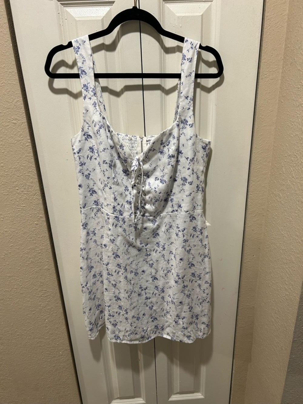Reformation Elettra Linen Dress , size 12 - Picture 7 of 10